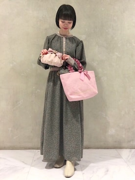 「Maison de FLEUR（メゾンドフルール）のアイテム（財布/小物）」を使った、りりさん（レディース・147cm）の秋コーディネート