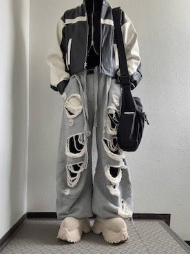 「KOLEATのアイテム（ニット/セーター、ブラック系）」を使った、ぽぽぬなさん（レディース・167cm）の春コーディネート