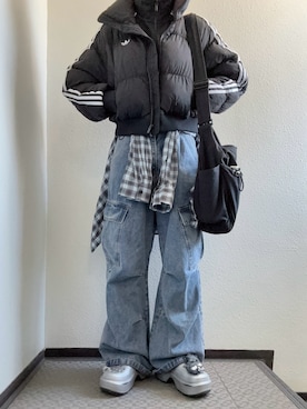 「crocs（クロックス）のアイテム」を使った、ぽぽぬなさん（レディース・167cm）の冬コーディネート