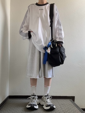 「adidas（アディダス）の長袖ジャージー / ロンT / アディダスオリジナルス adidas Originals（Tシャツ/カットソー、ホワイト系）」を使った、ぽぽぬなさん（レディース・167cm）の夏コーディネート