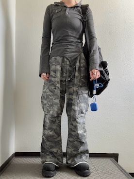 「ROUGHNECK（ラフネック）のアイテム」を使った、ぽぽぬなさん（レディース・167cm）の春コーディネート