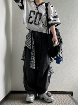 「アイテム（バックパック/リュック）」を使った、ぽぽぬなさん（レディース・167cm）の秋コーディネート