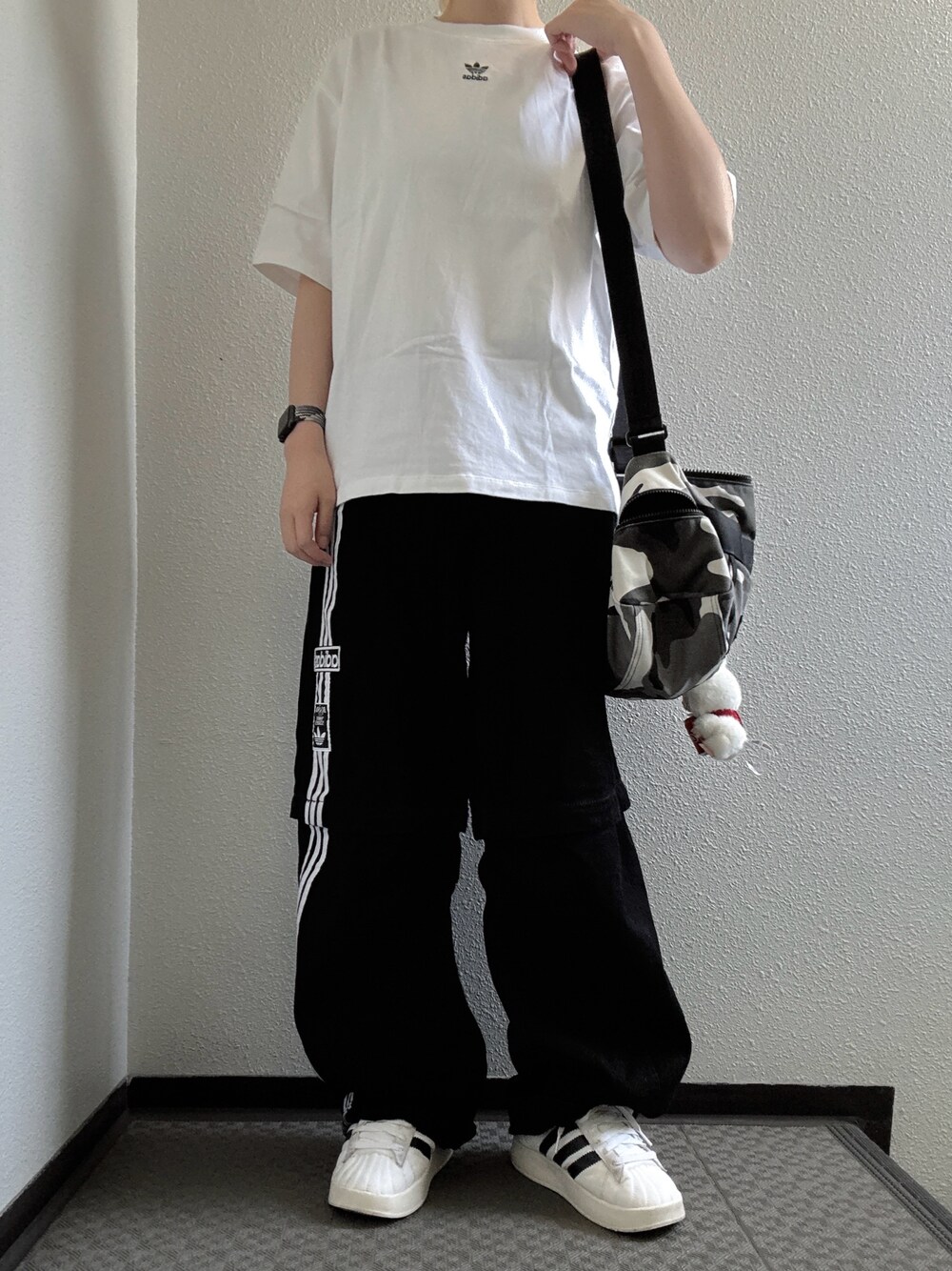 新品27⭐️adidas アディブレイク 2-IN-1 デニムパンツ ブラック×白 アディブレイク デニム 2-In-1 パンツ / アディダスオリジナルス