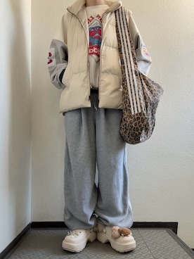 「アイテム（ミリタリージャケット）」を使った、ぽぽぬなさん（レディース・167cm）の冬コーディネート