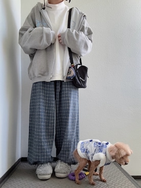 「Supreme （シュプリーム）のアイテム（バッグ）」を使った、ぽぽぬなさん（レディース・167cm）の冬コーディネート