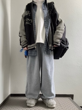 「adidas（アディダス）のアイテム（スウェット、ホワイト系）」を使った、ぽぽぬなさん（レディース・167cm）の春コーディネート