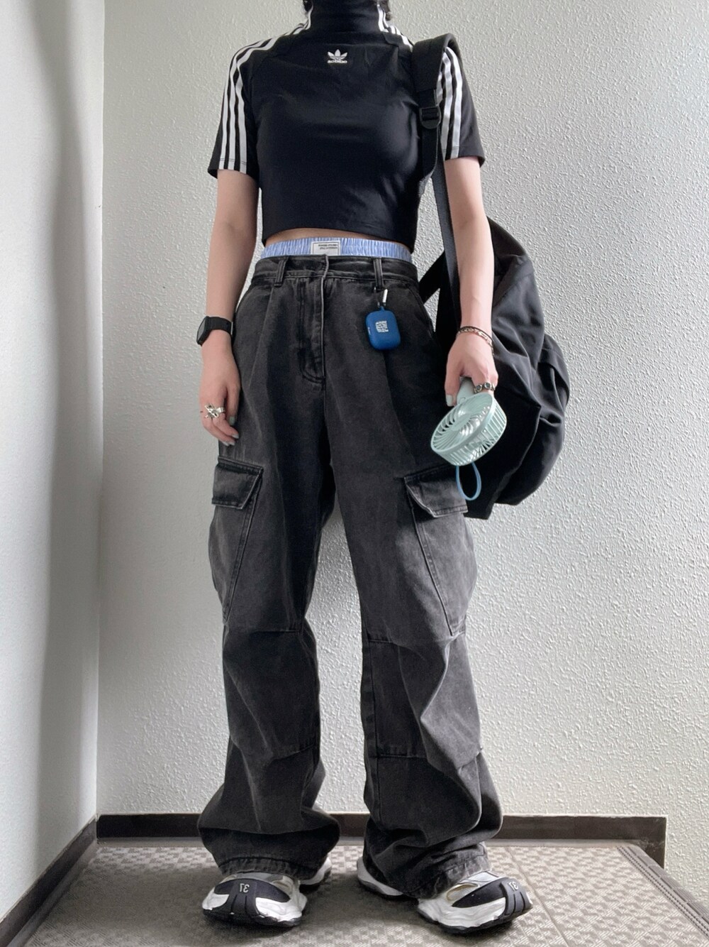 新品M Adidas Adilenium 半袖トップ　ブラック　IV9323 レディース Adilenium 半袖トップ ブラック ｜アパレル