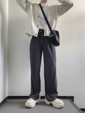 「アイテム（カーディガン/ボレロ）」を使った、ぽぽぬなさん（レディース・167cm）の秋コーディネート