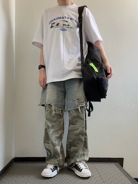 「1989STANDARDのアイテム（Tシャツ/カットソー、ホワイト系）」を使った、ぽぽぬなさん（レディース・167cm）の春コーディネート
