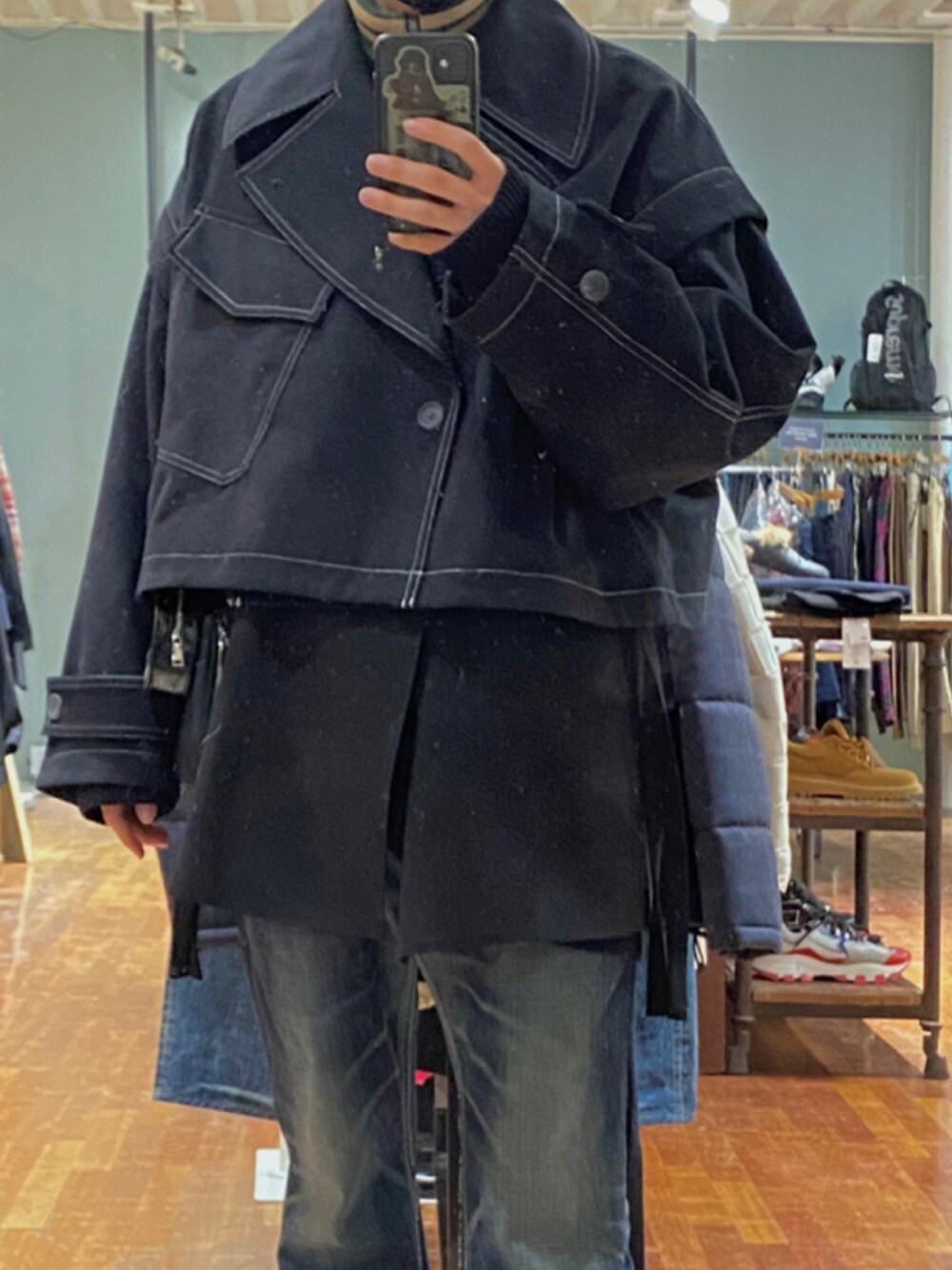 「秋冬コーデ、ユニクロ+J、ユニクロ、ZARA、maisonspecial、ベスト、ブルゾン、モード、暖かい、ブラック」｜「MAISON SPECIALの《ユニセックスアイテム》2WAYステッチショートブルゾン 【MAISON SPECIAL/メゾンスペシャル】（ブルゾン、ブラック系）」を使った、しょうゆさん（メンズ・180cm）の冬コーディネートの1枚目の写真