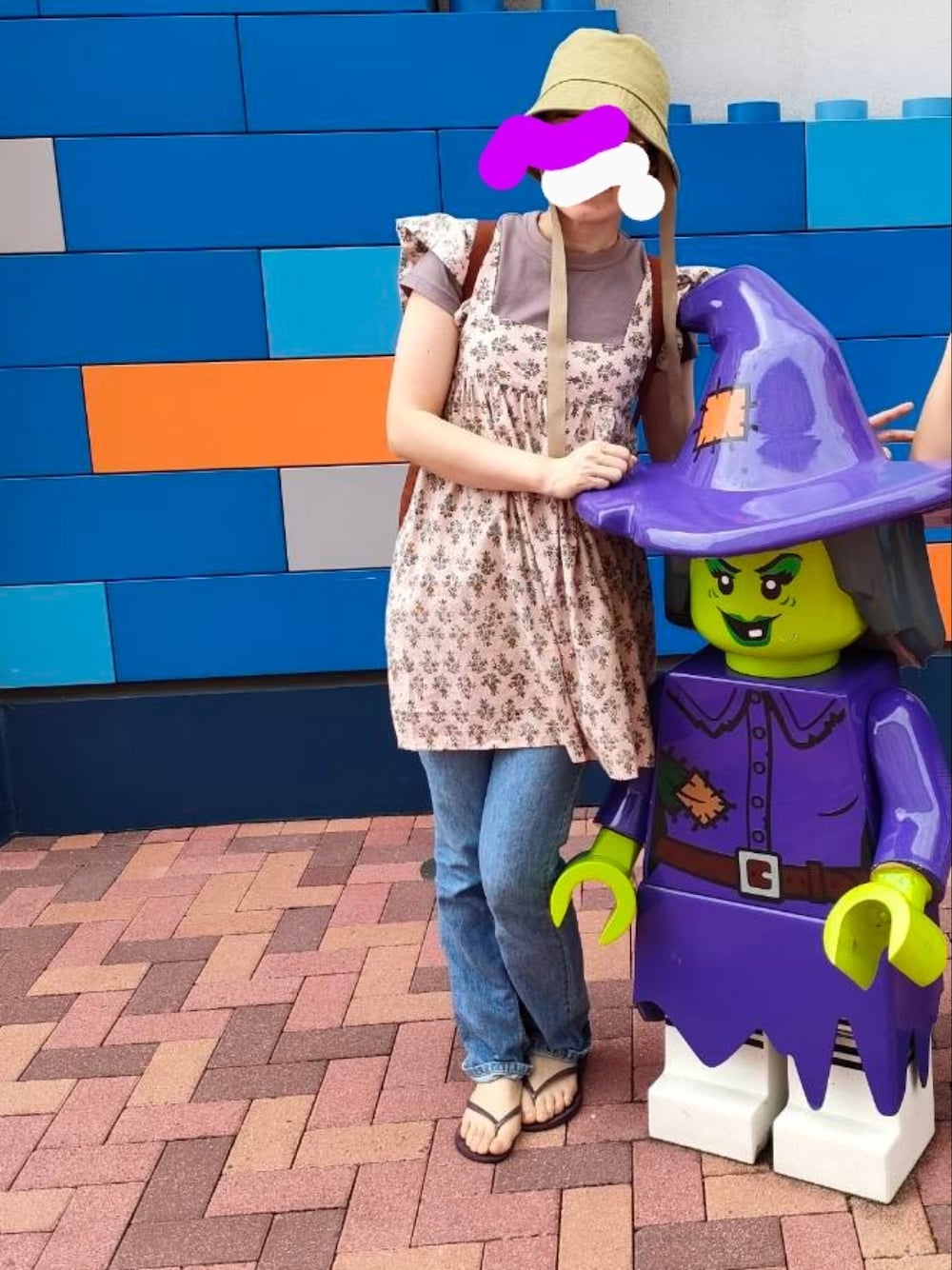 「休日スタイル、デニム、古着、UNIQLO」｜「UNIQLOのアイテム（Tシャツ/カットソー、ブラウン系）」を使った、🌿rururu🫧さん（レディース・160cm）の秋コーディネートの1枚目の写真