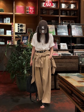 「NEW ERA（ニューエラ）のNEW ERA/9TWENTY(TM) Cloth Strap（キャップ、ブラウン系）」を使った、kuririnさん（レディース・159cm）の夏コーディネート