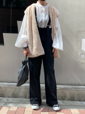 「アイテム（MA-1、ホワイト系）」を使った、kuririnさん（レディース・159cm）の秋コーディネート