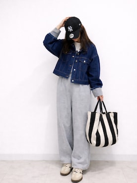 「NEW ERA（ニューエラ）のニューエラ キャップ カジュアルクラシック MLB（キャップ、ブラック系）」を使った、kuririnさん（レディース・159cm）の春コーディネート