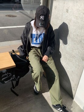 「CORNERS（コーナーズ）のカーブパンツ（スラックス）」を使った、kuririnさん（レディース・159cm）の春コーディネート