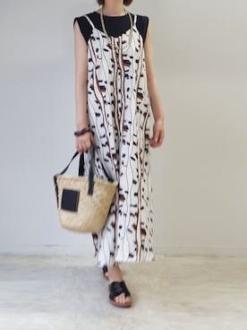 「CORNERS by KR（コーナーズバイケーアール）のCORNERS by KR　バスケットかごバッグ（かごバッグ）」を使った、kuririnさん（レディース・159cm）の夏コーディネート