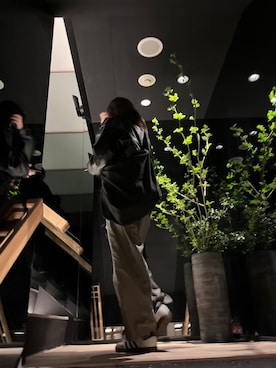 「CORNERS（コーナーズ）のカーブパンツ（スラックス）」を使った、kuririnさん（レディース・159cm）の春コーディネート