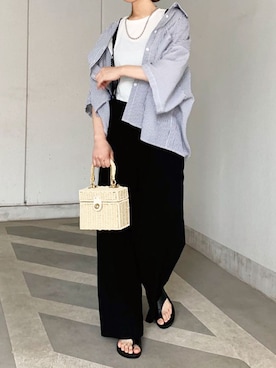 「CORNERS（コーナーズ）のスクエアカゴバニティバッグ（かごバッグ）」を使った、kuririnさん（レディース・159cm）の夏コーディネート