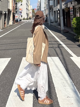 「CORNERS（コーナーズ）のアイテム」を使った、kuririnさん（レディース・159cm）の春コーディネート