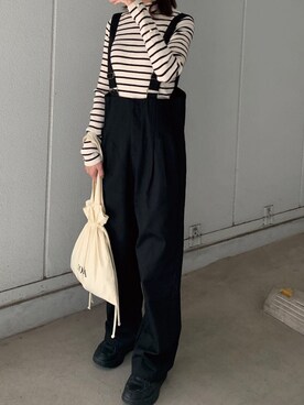 「CORNERS（コーナーズ）のCORNERS by yui ハイウエストツイルサロペット（サロペット/オーバーオール）」を使った、kuririnさん（レディース・159cm）の秋コーディネート