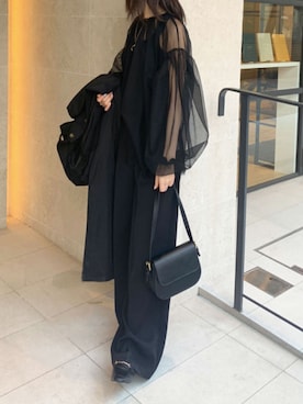 「オールブラック」｜「アイテム（ステンカラーコート）」を使った、kuririnさん（レディース・159cm）の春コーディネート