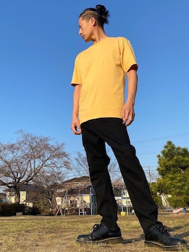 チノパンツを使った サルエルパンツ のメンズ人気ファッションコーディネート Wear