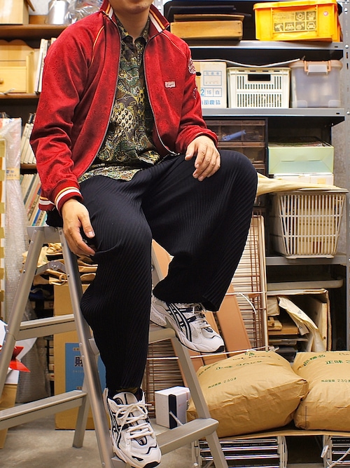 オニツカタイガー⭐︎ジャージ⭐︎ブラウン×レッド 1633261838_500.jpg