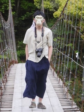 「BASISBROEK（バシスブルック）のアイテム（トップス）」を使った、肉日本さん（メンズ・172cm）の秋コーディネート