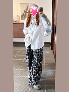 「アイテム（ポーチ）」を使った、致し方なく課金さん（レディース・157cm）の秋コーディネート