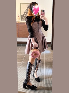 「レーストップスのストレッチして着やすい♡（トップス、ブラック系）」を使った、致し方なく課金さん（レディース・157cm）の春コーディネート