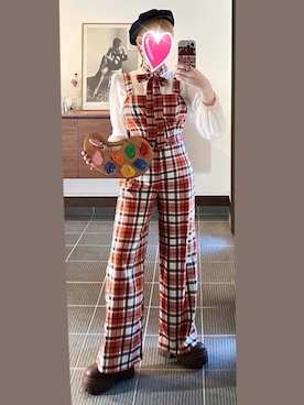 「MOSCHINO（モスキーノ）のMoschino Paint Palette Calfskin Leather Clutch（クラッチバッグ、ブラウン系）」を使った、致し方なく課金さん（レディース・157cm）の秋コーディネート