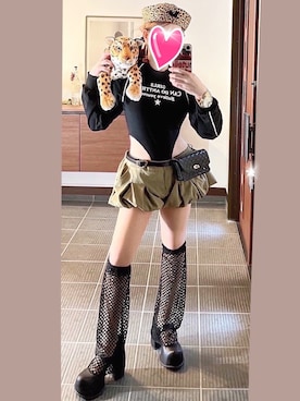 「アイテム（レッグウェア）」を使った、致し方なく課金さん（レディース・157cm）の秋コーディネート