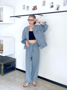 「肌見せ」｜「アイテム（デニムジャケット）」を使った、tomocoさん（レディース・158cm）の秋コーディネート