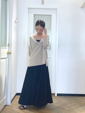 「アコーディオンプリーツ」｜「アイテム（スカート）」を使った、tomocoさん（レディース・158cm）の春コーディネート