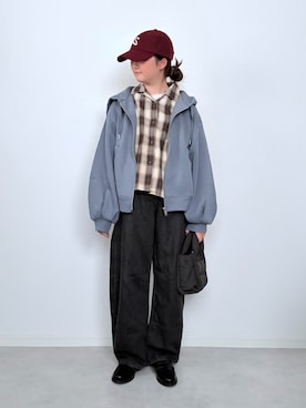 「アイテム（帽子、レッド系）」を使った、M&Kさん（レディース・157cm）の秋コーディネート