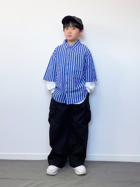 「アイテム（カーゴパンツ、ブラック系）」を使った、M&Kさん（キッズ・127cm）の春コーディネート