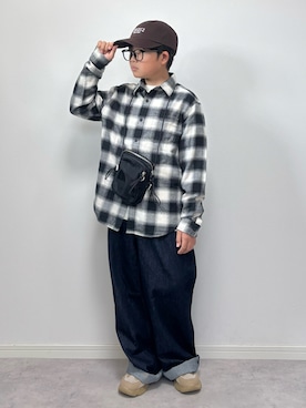 「アイテム（デニムパンツ）」を使った、M&Kさん（キッズ・138cm）の秋コーディネート