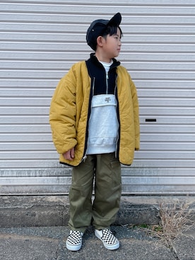 「DILASH（ディラッシュ）のアイテム」を使った、M&Kさん（キッズ・123cm）の冬コーディネート