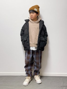 「マイベストコーデ2022」｜「アイテム（ニットキャップ/ビーニー）」を使った、M&Kさん（キッズ・123cm）の冬コーディネート