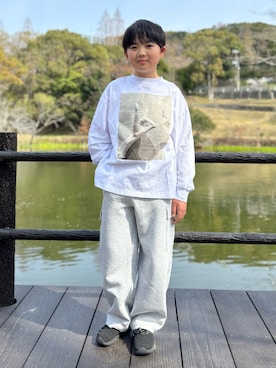 「THE OTOGIBANASHI SUPPLYのアイテム（Tシャツ/カットソー、ホワイト系）」を使った、M&Kさん（キッズ・140cm）の春コーディネート