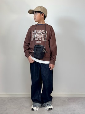 「アイテム（デニムパンツ）」を使った、M&Kさん（キッズ・138cm）の秋コーディネート