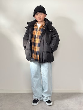 「アイテム（スニーカー）」を使った、M&Kさん（キッズ・138cm）の秋コーディネート