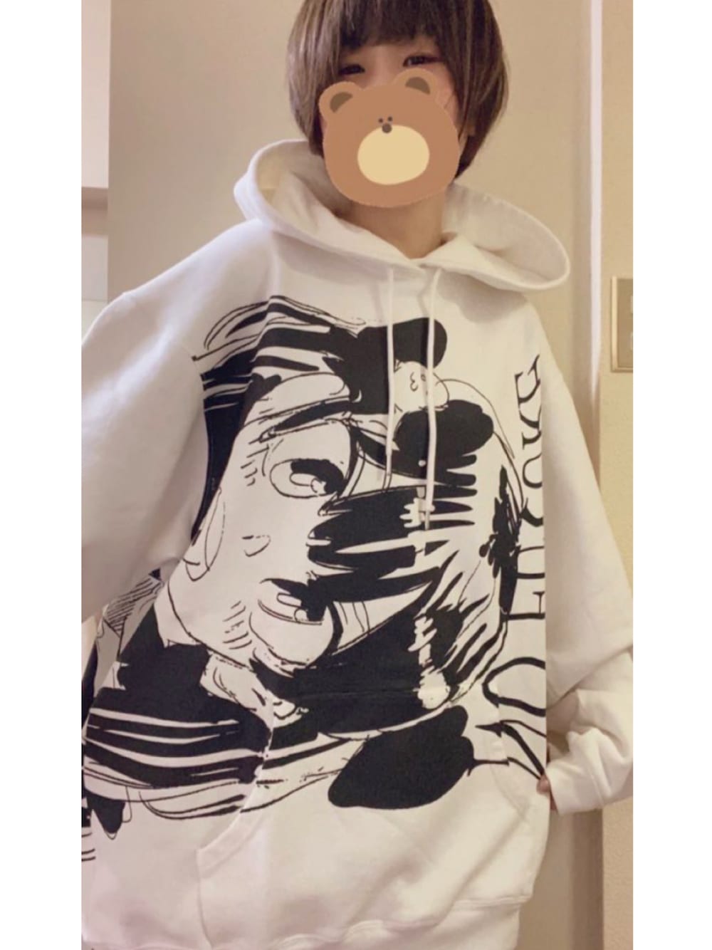 「大人カジュアル、ラクチンコーデ、今日のコーデ、マウジー(MOUSSY)、ジュンイナガワ、juninagawa」｜「MOUSSYのアイテム（パーカー、ホワイト系）」を使った、yuriさん（レディース・163cm）の秋コーディネートの1枚目の写真