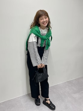 「DISCOAT（ディスコート）のアイテム（サロペット/オーバーオール）」を使った、akariさん（レディース・167cm）の春コーディネート