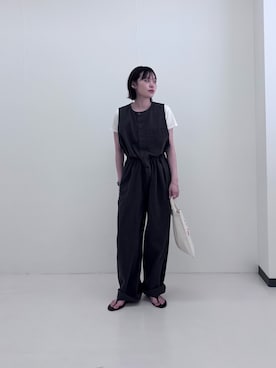 「URBAN RESEARCH（アーバンリサーチ）の『別注』PAY-DAY×URBAN RESEARCH　オールインワン（つなぎ/オールインワン、グレー系）」を使った、Rさん（レディース・156cm）の夏コーディネート
