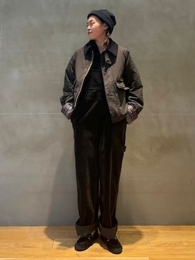 「バブアー」｜「アイテム（その他アウター）」を使った、Rさん（レディース・156cm）の秋コーディネート