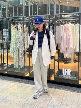 「アーバンリサーチ」｜「アイテム（スウェット）」を使った、りなさん（レディース・156cm）の冬コーディネート