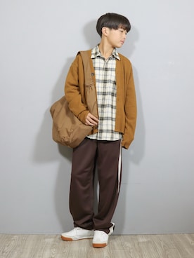 「アイテム（トップス）」を使った、Ｒ兄弟さん（キッズ・157cm・10代）の秋コーディネート