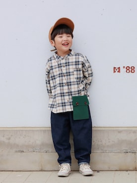「アイテム（キャップ）」を使った、Ｒ兄弟さん（キッズ・100cm）の秋コーディネート