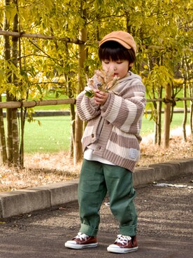 「アイテム（キャップ）」を使った、Ｒ兄弟さん（キッズ・100cm）の春コーディネート